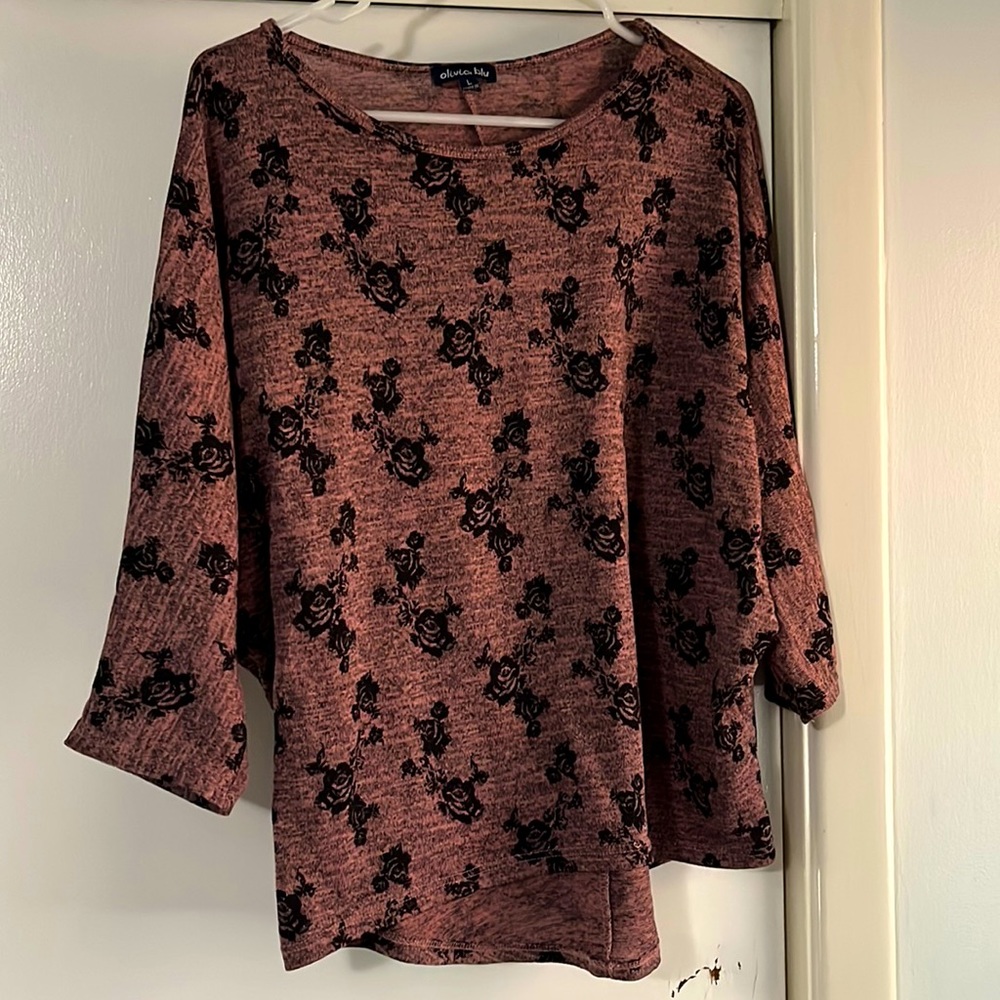 🍇 Heather pink with rose knit bat wing top size large